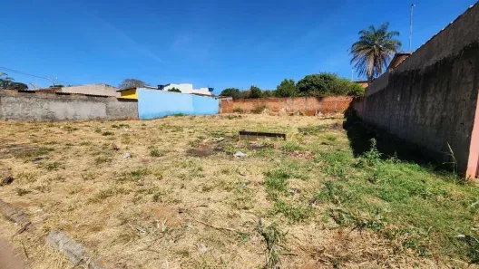 Lote/Terreno à venda, 840m² no De Lourdes, Anápolis