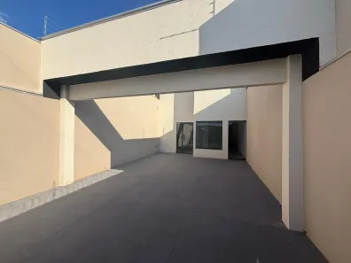 Casa com 3 Quartos à venda, 80m² no Setor Pauzanes, Rio Verde