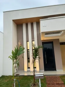 Casa de Condomínio com 3 Quartos à venda, 150m² no Grand Ville, Uberlândia