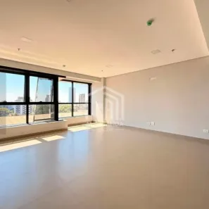 Sala Comercial para alugar, 46m² no Zona Armazém, Maringá