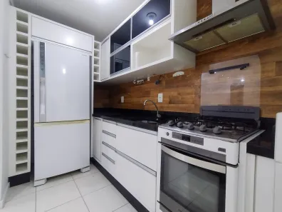 Apartamento com 2 Quartos para alugar, 93m² no Victor Konder, Blumenau