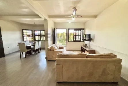 Sobrado com 4 Quartos à venda, 230m² no Estância Velha, Canoas