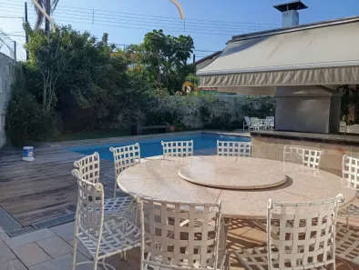 Casa com 6 Quartos à venda, 320m² no Enseada, Guarujá
