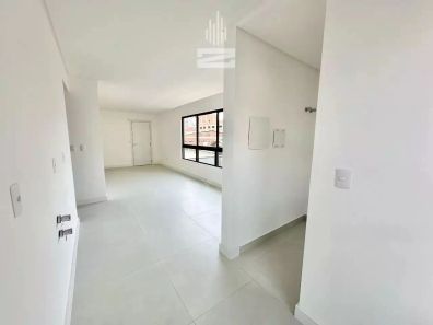 Apartamento com 2 Quartos à venda, 67m² no Vila Nova, Blumenau