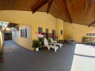 Casa com 3 Quartos à venda, 171m² no Centro, Peruíbe
