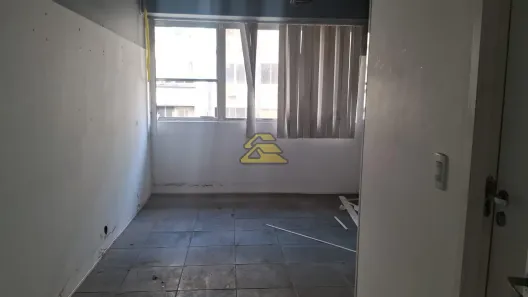 Sala Comercial para alugar, 84m² no Copacabana, Rio de Janeiro