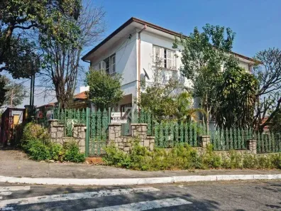Casa com 3 Quartos à venda, 308m² no Vila Romana, São Paulo
