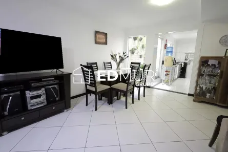 Sobrado com 4 Quartos à venda, 200m² no Vila Camilópolis, Santo André