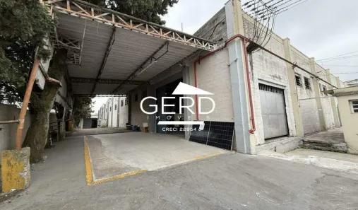Galpão/Depósito/Armazém à venda, 3910m² no São Pedro, Osasco
