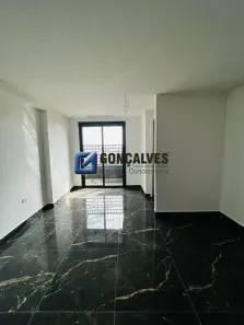 Sala Comercial à venda, 32m² no Parque Jaçatuba, Santo André
