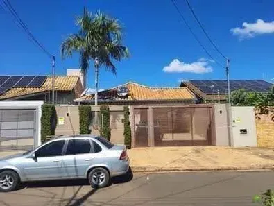 Casa com 2 Quartos à venda, 135m² no Parque Residencial Rita Vieira, Campo Grande