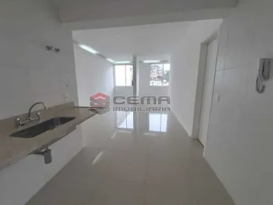Apartamento com 2 Quartos à venda, 70m² no Catete, Rio de Janeiro