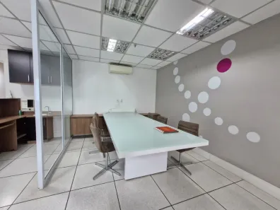Sala Comercial para alugar, 50m² no Indianópolis, São Paulo