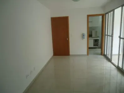 Apartamento com 2 Quartos para alugar, 70m² no Centro, Belo Horizonte