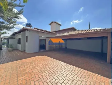 Casa com 4 Quartos à venda, 235m² no Caiçaras, Belo Horizonte
