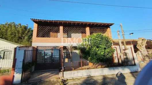 Sobrado com 4 Quartos para alugar, 288m² no COHAB B, Gravataí