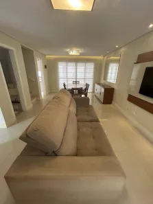 Casa com 4 Quartos à venda, 190m² no Loteamento Villa Branca, Jacareí