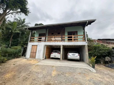 Casa com 3 Quartos à venda, 177m² no Barracão, Gaspar