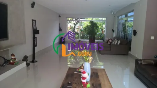 Sobrado com 4 Quartos à venda, 600m² no Bela Aliança, São Paulo