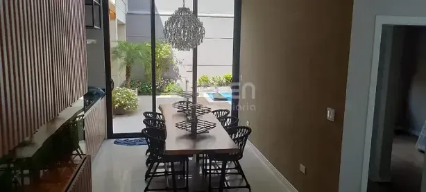 Sobrado com 4 Quartos à venda, 337m² no Jardim Virginia Bianca, São Paulo
