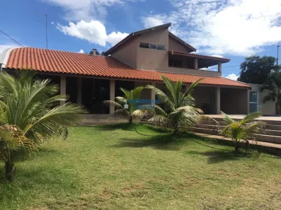 Fazenda/Sítio com 3 Quartos à venda, 940m² no , Analândia