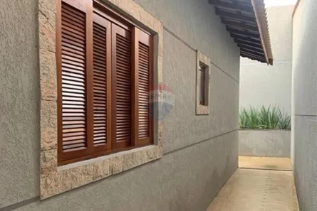 Casa com 2 Quartos à venda, 76m² no Jardim Vinhas Do Sol (Mailasqui), São Roque