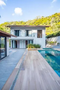 Casa de Condomínio com 4 Quartos à venda, 177m² no Carlos Guinle, Teresópolis
