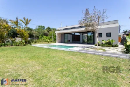 Casa de Condomínio com 4 Quartos à venda, 389m² no Chapéu do Sol, Porto Alegre