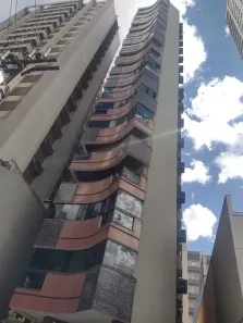 Apartamento com 4 Quartos para alugar, 340m² no Zona 01, Maringá