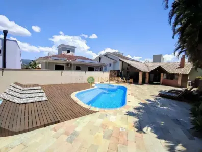 Casa com 4 Quartos à venda, 289m² no João Paulo, Florianópolis