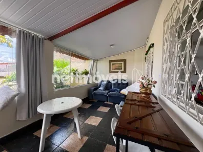 Casa com 4 Quartos à venda, 301m² no São Francisco, Belo Horizonte