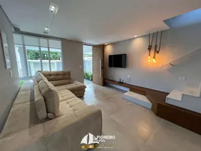 Casa de Condomínio com 4 Quartos à venda, 230m² no Bairro de Juquehy, São Sebastião