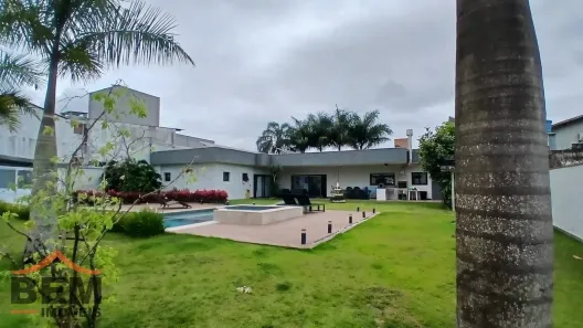 Casa com 3 Quartos à venda, 380m² no Vila Real, Balneário Camboriú