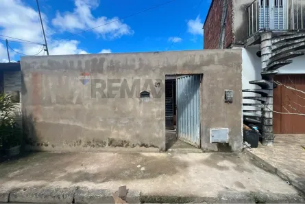Casa com 2 Quartos à venda, 102m² no Santos Dumont, Maceió