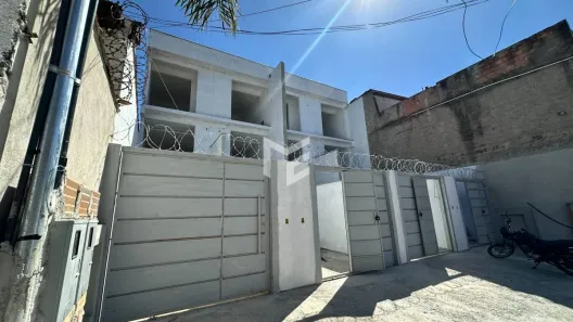 Casa com 2 Quartos à venda, 83m² no Niterói, Betim