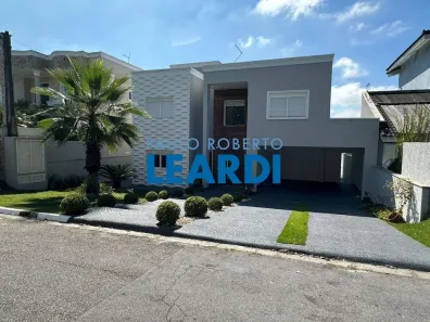 Casa de Condomínio com 4 Quartos à venda, 500m² no Jardim Imperial, Arujá