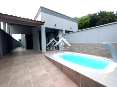 Casa com 2 Quartos à venda, 70m² no Parque Balneário Oasis, Peruíbe