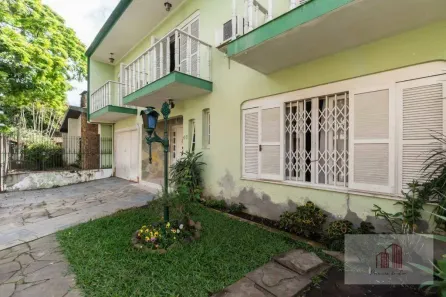 Casa com 5 Quartos à venda, 300m² no Nonoai, Porto Alegre