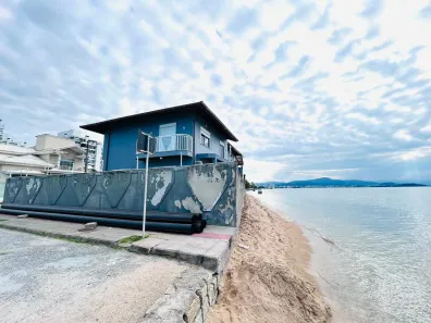 Casa com 4 Quartos à venda, 320m² no Balneário, Florianópolis