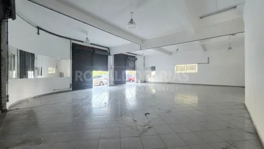 Prédio Comercial para alugar, 392m² no Jardim Marajoara, São Paulo