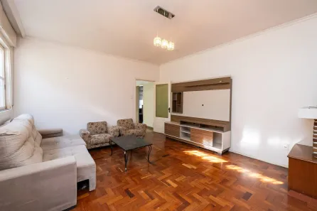 Casa com 4 Quartos à venda, 546m² no Centro, Pelotas