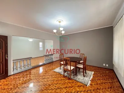 Casa com 3 Quartos à venda, 211m² no Vila Lemos, Bauru