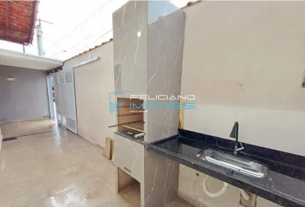 Casa com 2 Quartos para venda ou aluguel, 78m² no Maracanã, Praia Grande