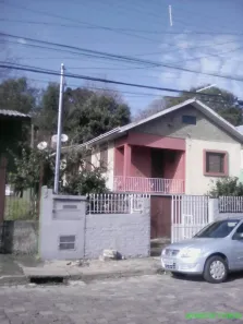 Casa com 5 Quartos à venda, 48m² no Floresta, Caxias do Sul