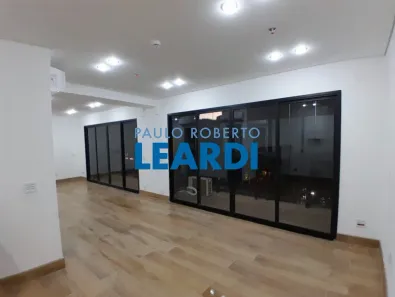 Ponto Comercial à venda, 61m² no Butantã, São Paulo