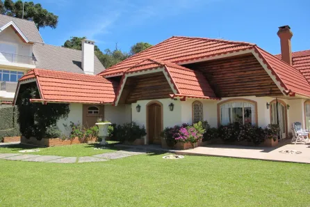 Fazenda/Sítio com 5 Quartos à venda, 715m² no Alto do Capivari, Campos do Jordão