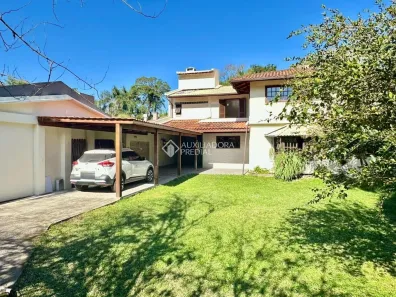 Casa com 4 Quartos à venda, 228m² no Lagoa da Conceição, Florianópolis