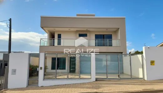 Sobrado com 3 Quartos à venda, 391m² no KLP, Foz do Iguaçu