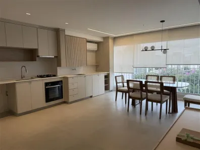 Apartamento com 3 Quartos para alugar, 82m² no Santo Amaro, São Paulo