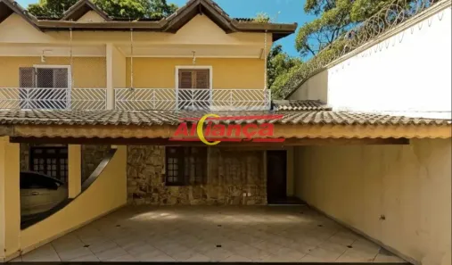 Casa com 4 Quartos à venda, 240m² no Jardim Aliança, Guarulhos